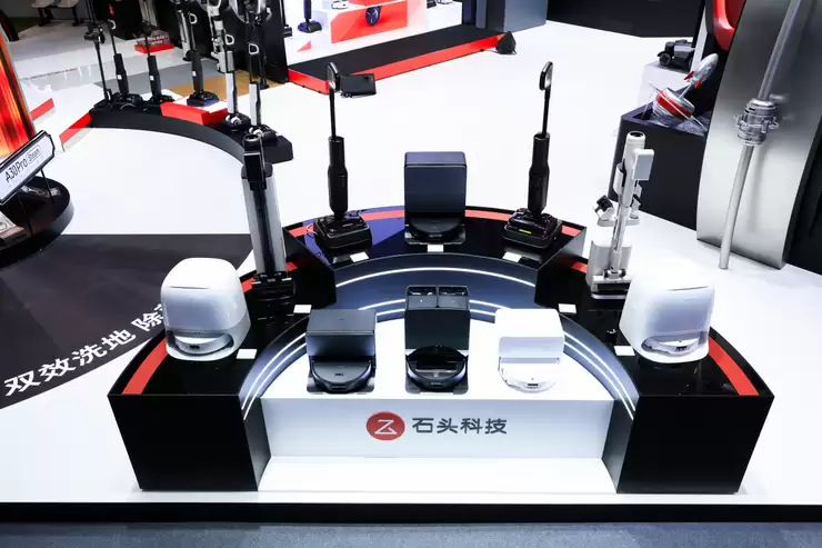石头科技发布618“开门红”战报,荣膺清洁电器品牌TOP1