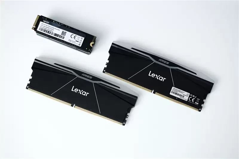 AI PC最强存储搭档!雷克沙NM1090 PRO 8TB固态评测:14400MB/s满速不缩水