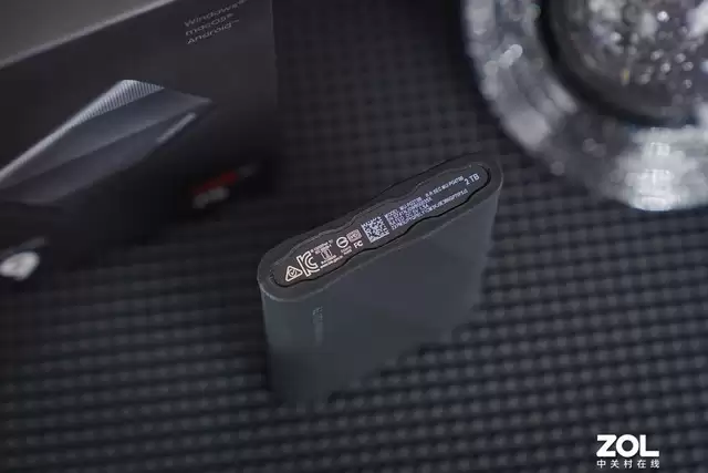 苹果 MacBook 专用移动固态硬盘推荐：三星 T9实力之选