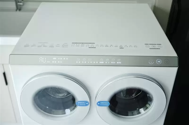 告别混洗!米家三区洗衣机滚筒14kg评测:5K价位唯一14kg大容量三区