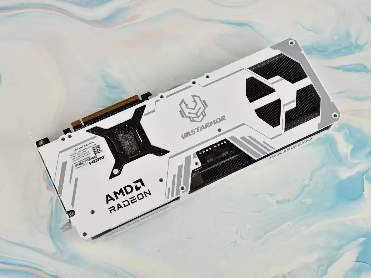 618AI热搜显卡排行榜：瀚铠RX 9070超合金PRO大放异彩