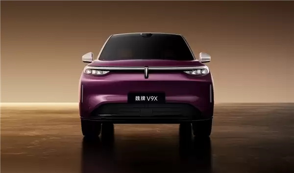 长城AI豪华旗舰大六座 魏牌V9X预售:37.18万起