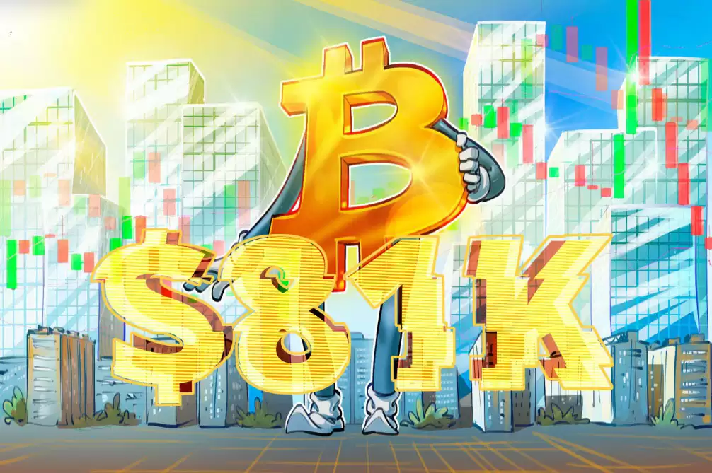 喜报:比特币触及8.1万美元,长期持有者增持33万枚BTC:价格还能涨多高?