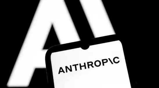 搬石砸脚!Anthropic两款旗舰AI大模型发布仅3天即被禁