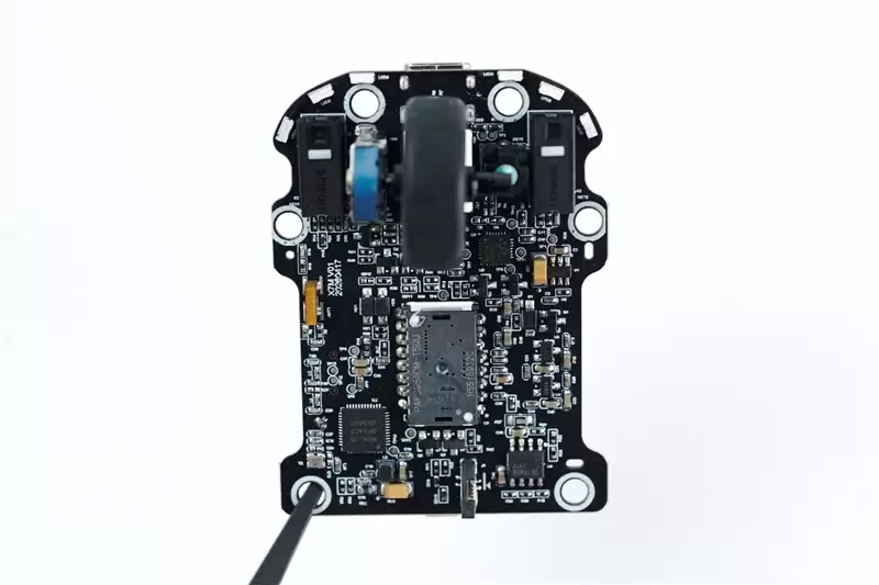 原相3950+Nordic 54L5旗舰组合!微星X7M无线鼠标评测:超轻48g 中小手玩家新选择