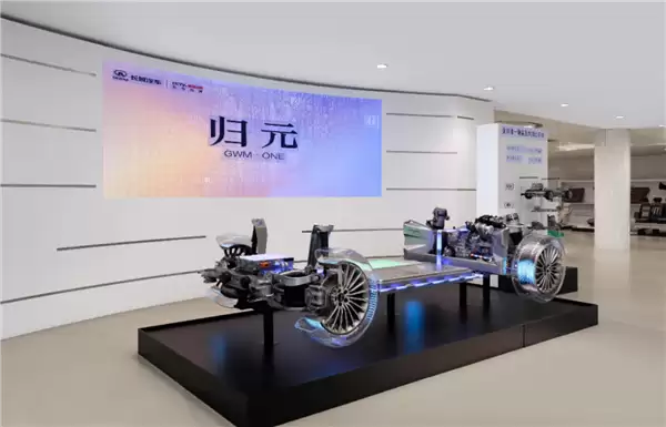 魏建军:专属电车平台是“大忽悠” 友商回去立马向我们学习