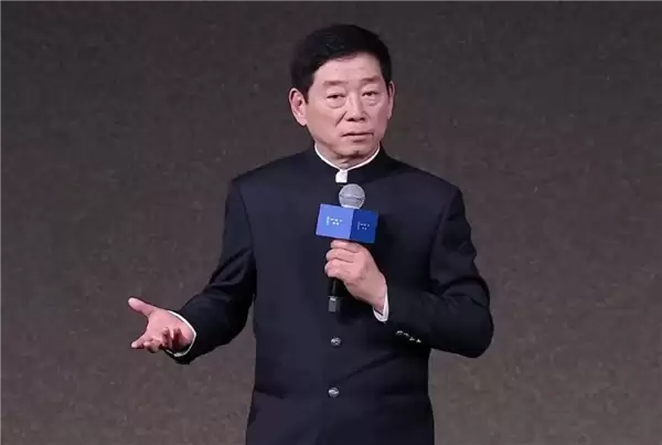 魏建军:专属电车平台是“大忽悠” 友商回去立马向我们学习