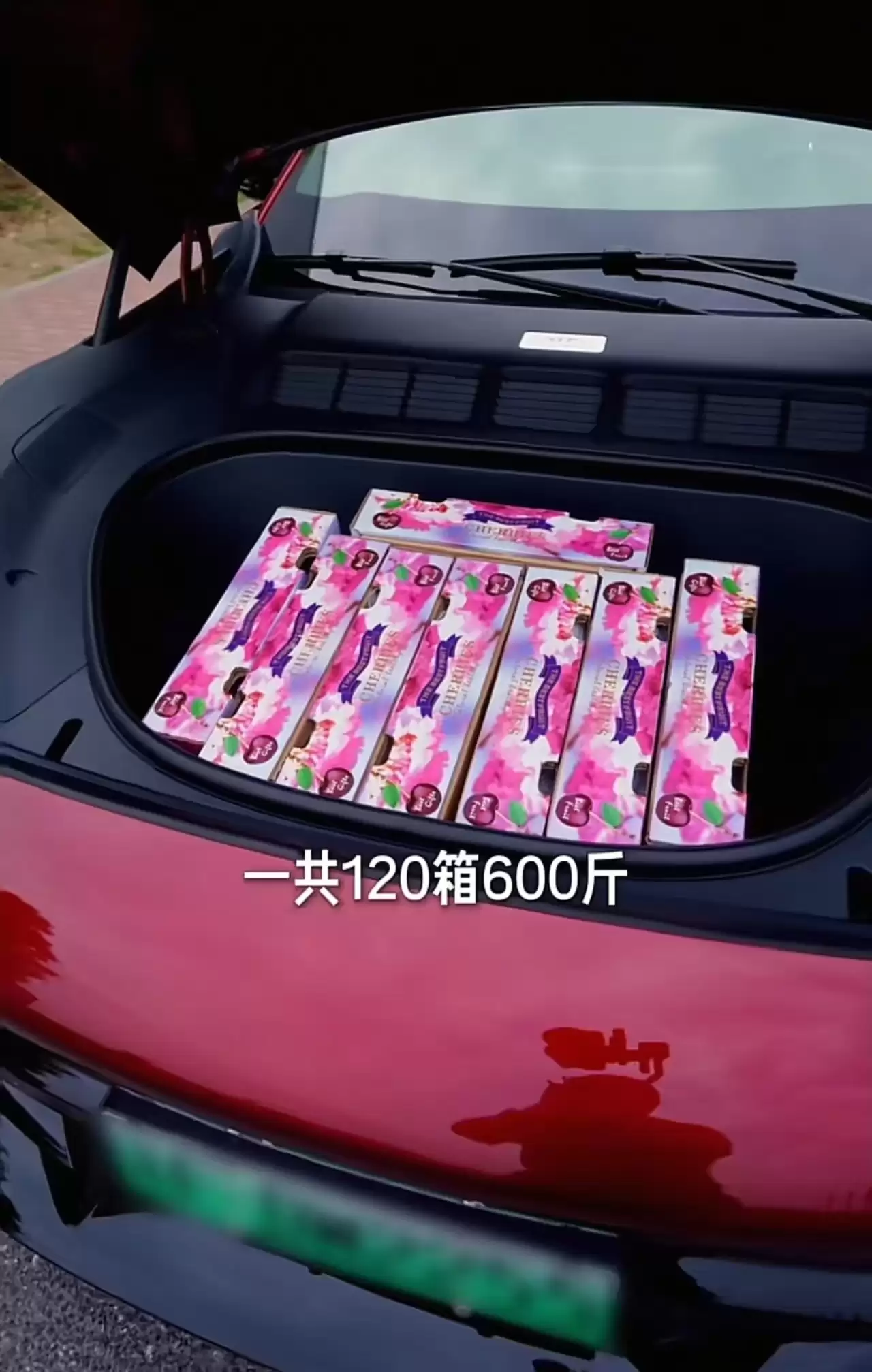 雷军回应用小米YU7 GT装600斤车厘子被指违规:在封闭实验场进行