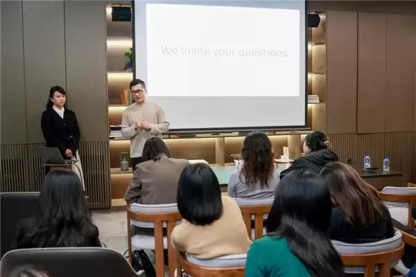 源易信息 ×Sia 举办 GEO 主题研讨会共探 AI 时代品牌增长新路径