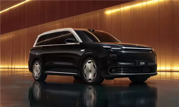 新势力销冠打出王炸！零跑旗舰SUV D19上市：21.98万起