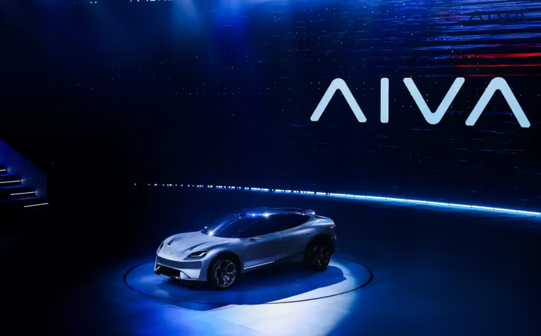 AI“投胎”物理世界,第一志愿选了AI汽车