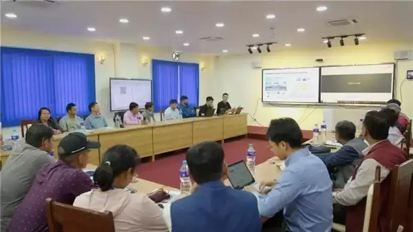 MAXHUB携联合国教科文组织创新中心落地尼泊尔TOP1高校,共建南亚智慧教育枢纽