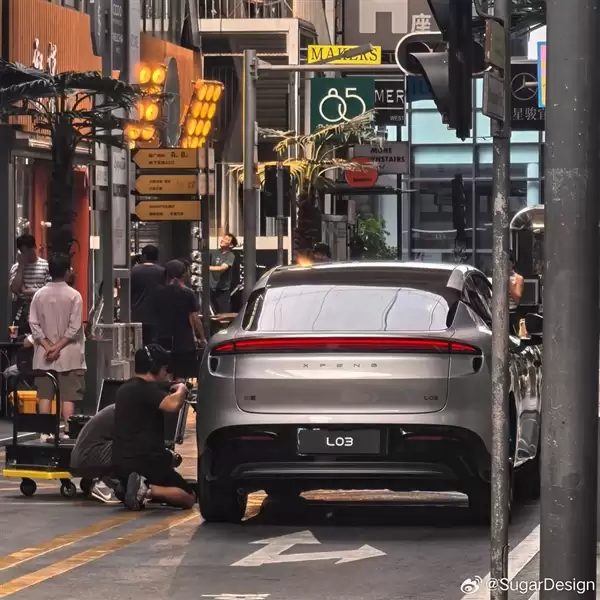 畅销有望！小鹏Mona L03实车曝光：青春版“Model Y”登场