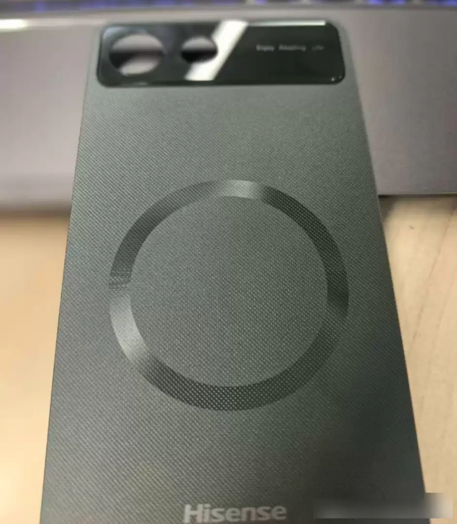 海信A10回归:可能是今年唯一的小屏手机,但你真能用惯墨水屏吗?