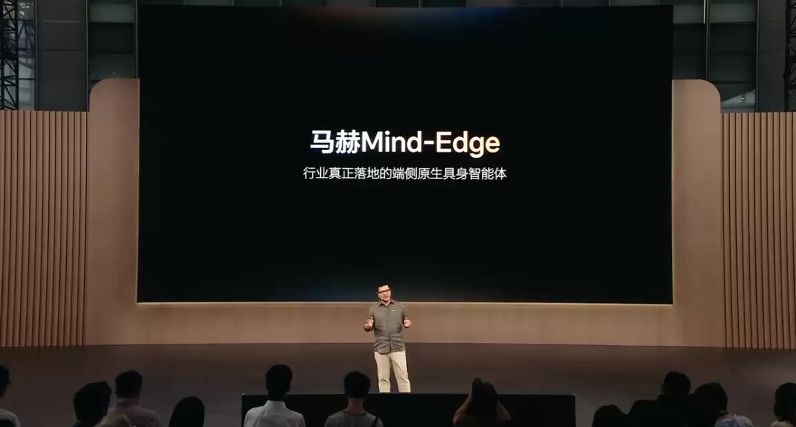 理想汽车宣布下半年马赫VLA能力持续进化,Q4对齐特斯拉FSD V14