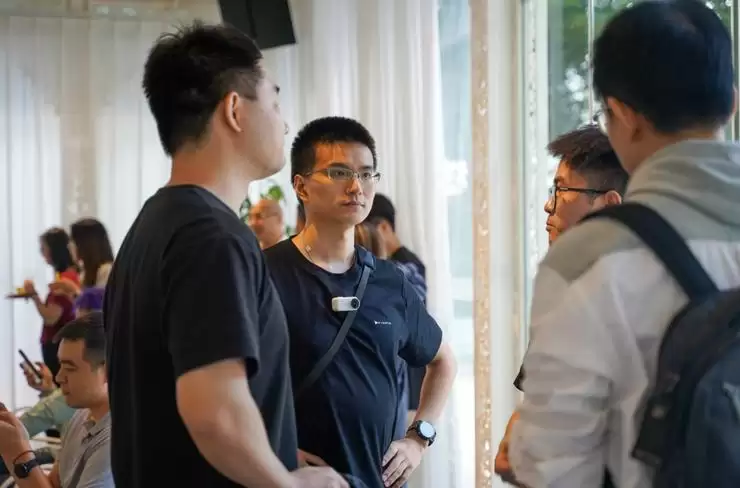 光子跃迁发布个人智能影像生态:以全链路AI与万物共振,作答“下一代影像”
