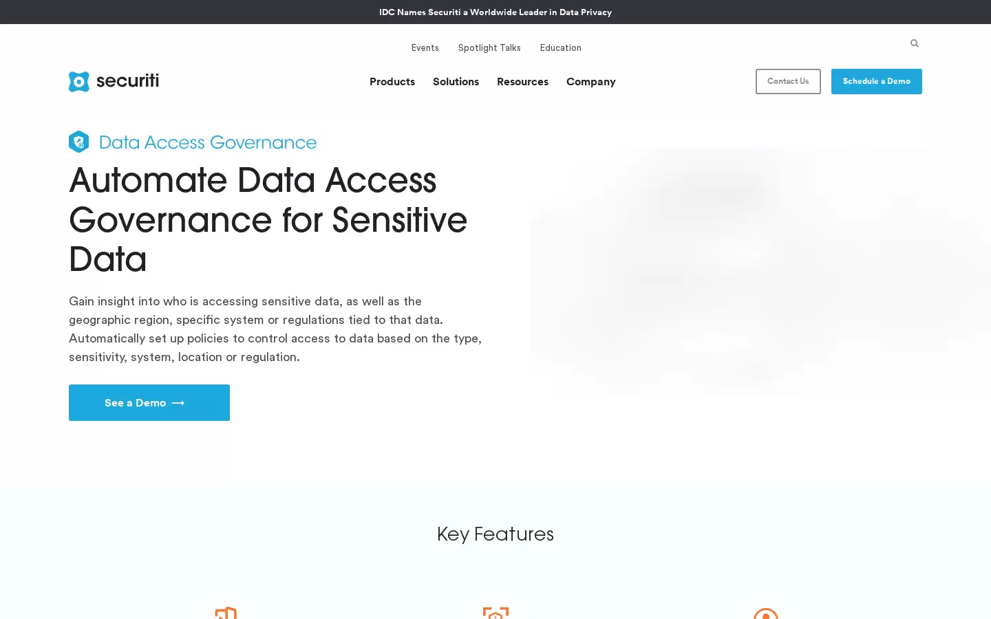 Securiti : 严格的基于角色的访问控制，确保按需授权访问敏感数据