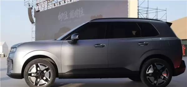 首款纯电方盒子SUV!奇瑞捷途环游者官宣:四季度上市