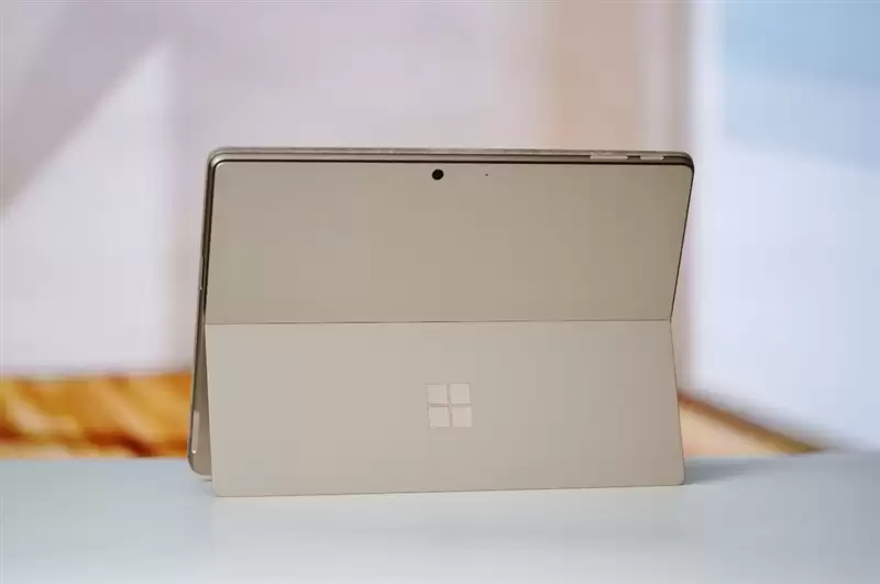 新一代 Surface Pro,13英寸评测:性能能效进步巨大 核显媲美最新X86