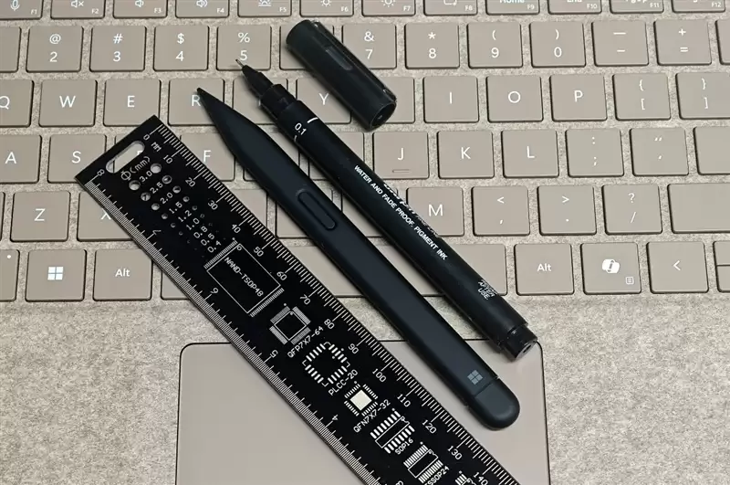 新一代 Surface Pro,13英寸评测:性能能效进步巨大 核显媲美最新X86