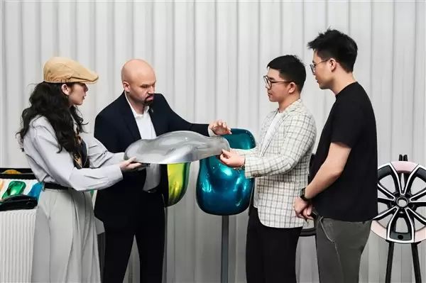 加盟智界的前法拉利设计师身份揭晓!Werner Gruber 曾操刀设计拉法、FXX-K
