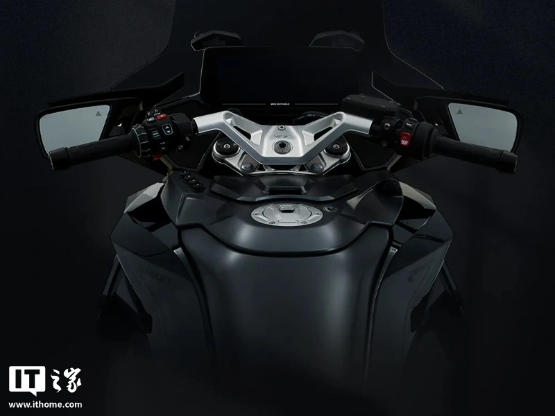 31.99 万元,全新宝马 BMW R 1300 RT 摩托车上市