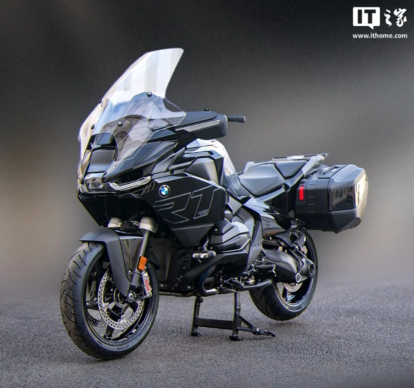31.99 万元,全新宝马 BMW R 1300 RT 摩托车上市