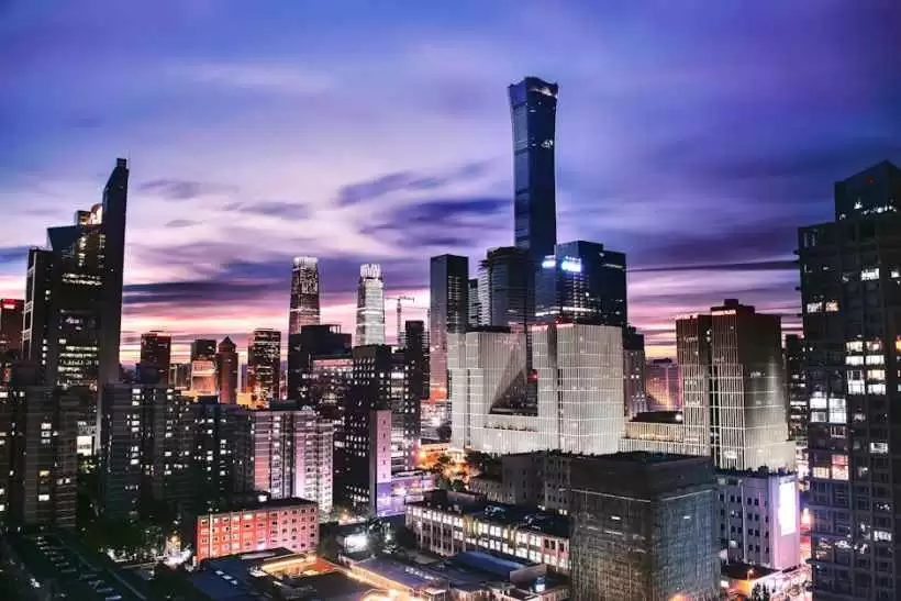 北京:预计两年打造 AI 原生城市,2025 年智算供给规模达 45EFLOPS