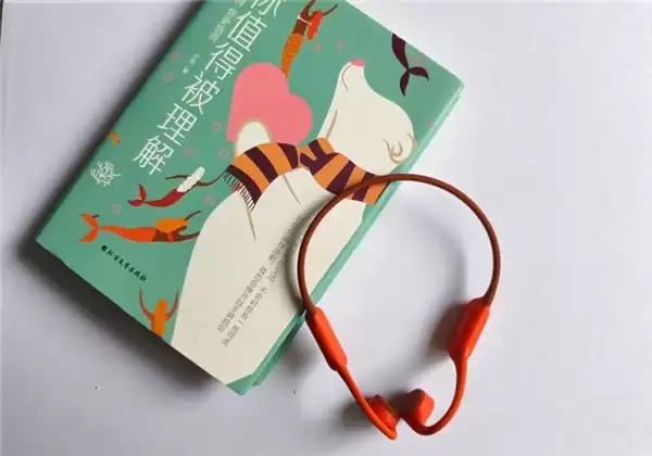 游泳跑步怎么选运动耳机?IPX8防水+32G本地内存,园世Beta Pro骨传导耳机体验