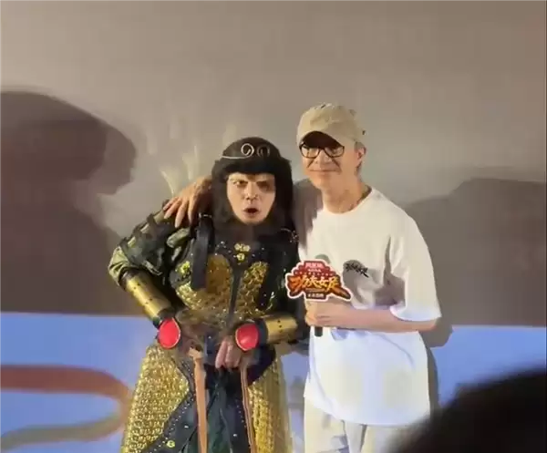 《功夫女足》路演惊现至尊宝！星爷现场追忆早年拍摄细节