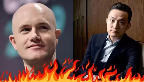 Coinbase计划调整上币方式引发讨论,孙宇晨对TRX审核公平性提出疑问