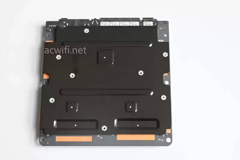 中兴问天BE7200Pro+路由器新旧两个版本有什么区别? 两版拆机对比