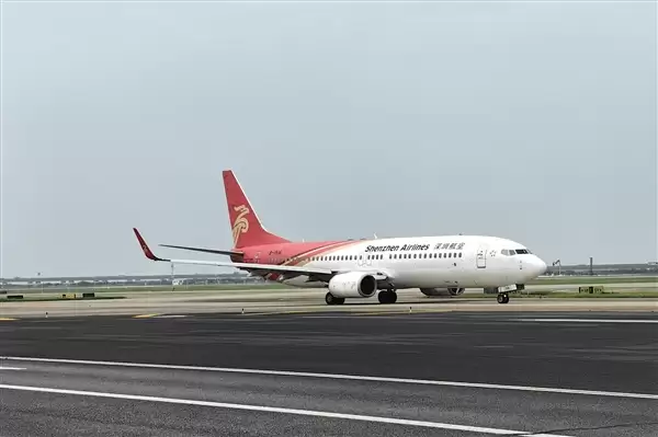 韩路谈携程被罚51.79亿:家里三个手机 自己级别最高价格却最贵