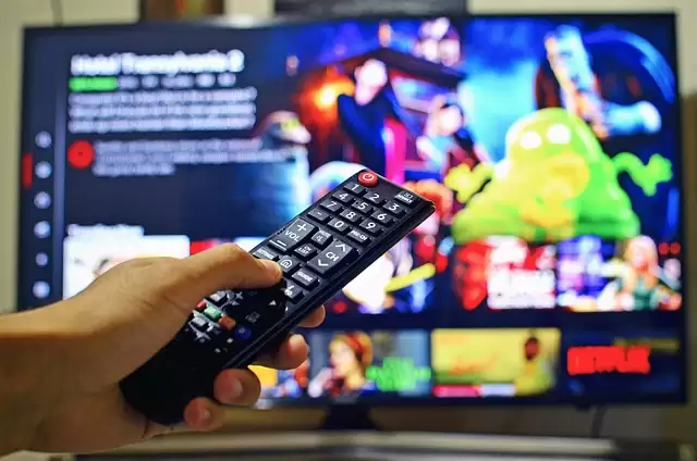 YouTube 扩展对话式 AI 工具覆盖终端类型，开启电视端测试