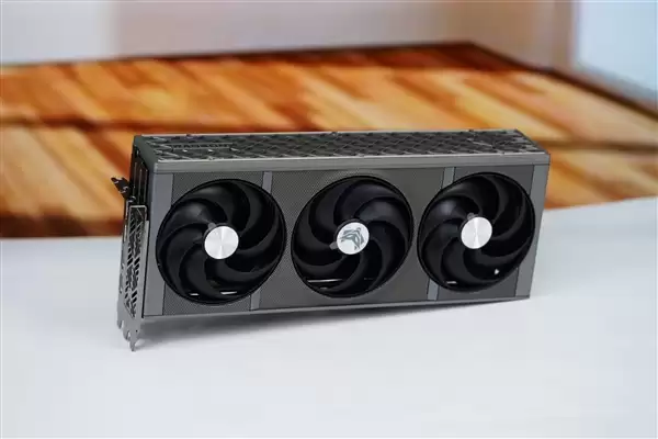 硬核玩家十年调查：AMD显卡彻底反超NVIDIA！RX 9070 XT登顶