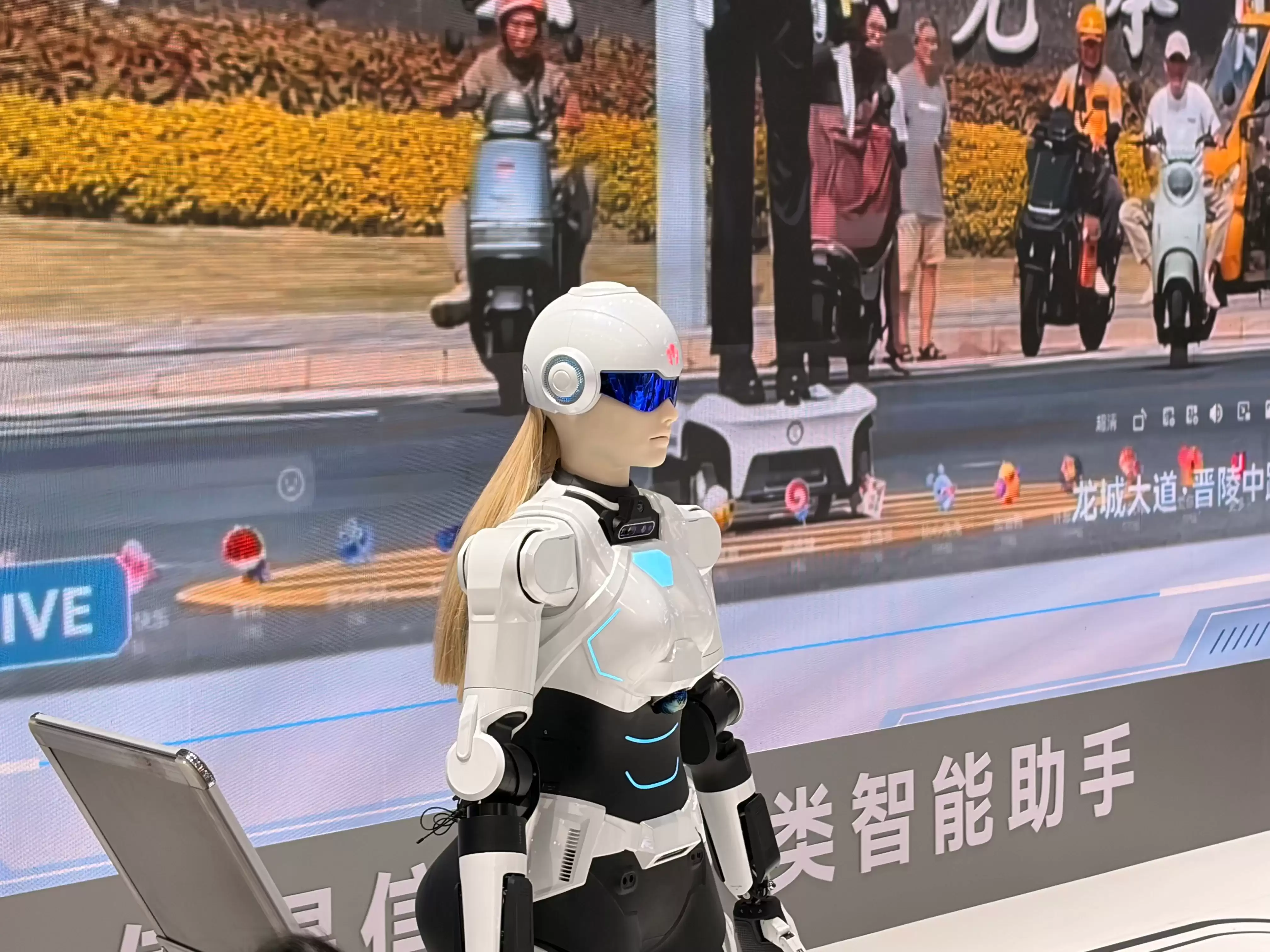 \ 微信图片_2026-08-19_205531_473.jpg